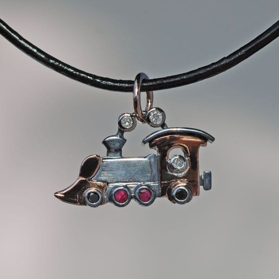 Jewellery-Pendant Train