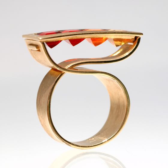 Gold Ring Arrow-Red