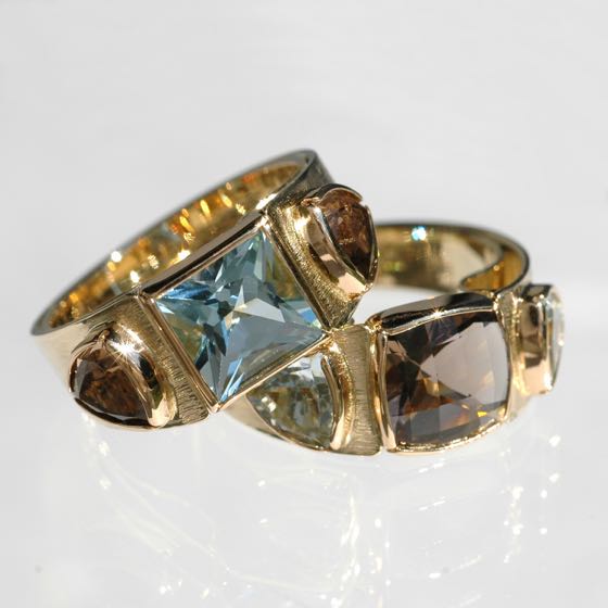 Gold Ring Cat-Blue