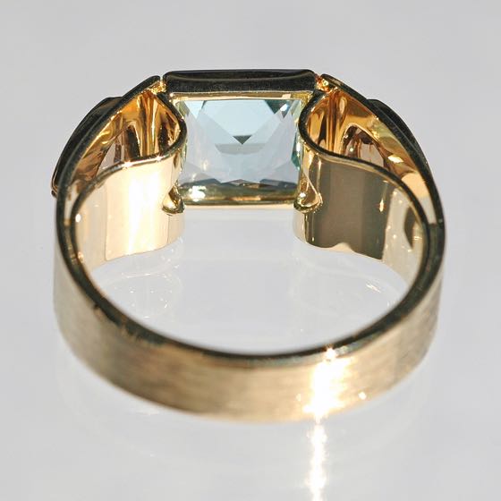 Gold Ring Cat-Blue