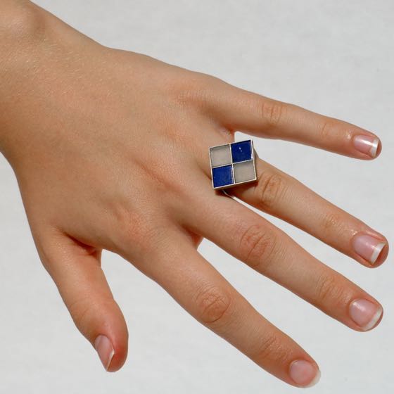 Gold Ring Square-Chess-One