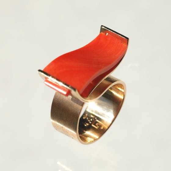 Gold Ring Wave-Coral